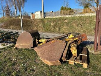 Prodám příslušenství na nakladač Hon