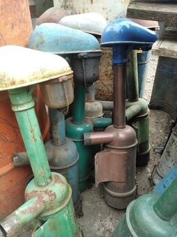 Prodám originál vzduchový filtr na ZETOR25 i se skleničkou