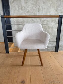 Jídlení židle OLIVIA