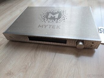 Mytek Manhattan - referenční DAC a preamp