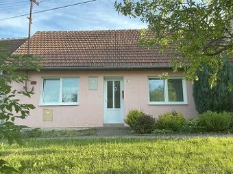 Rodinný dům 2+1 s možností rozšíření a hrubou stavbou,Bohaté