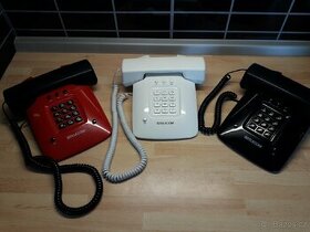Starý telefon ETA Katrin