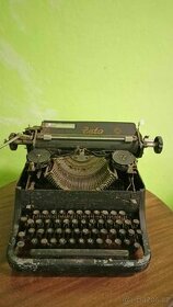 Prodám psací stroj značky Zeta - 1
