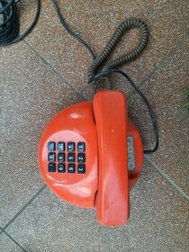 Retro  telefon - 1