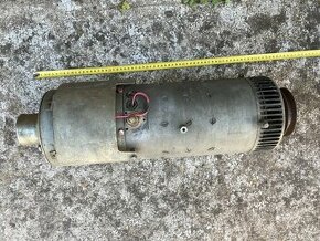 Dynamo 28 V 6,5 kW - 1