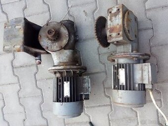 Elektromotor s úhlovou převodovkou