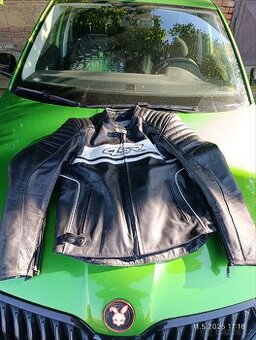 Moto bunda