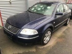 VW Passat 2000 2,8i V6 4x4 142kW AMX - díly