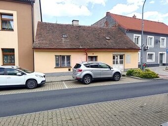 Prodej, rodinný dům, 262 m2, ul. Komenského, Přeštice