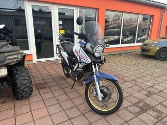 Honda Transalp 700 - 1