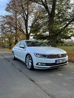 VW Passat B8 sedan 2.0 TDi , rv. 2016, DSG