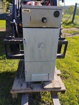 Prodám litinový kotel na dřevo a uhlí Ferroli GFN 5 - 19,4kW