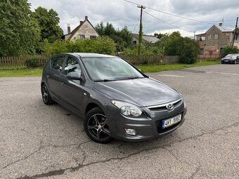 I 30 1.4i 80 kw 100800 km původ ČR