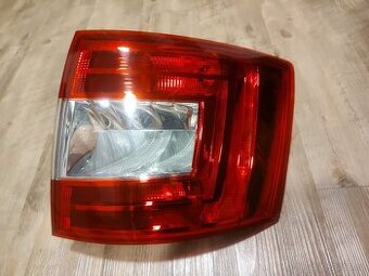 Zadní pravé světlo Škoda Octavia 3 Combi