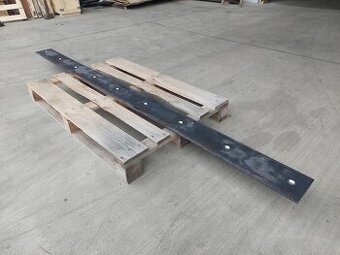 Oboustranný šroubovací břit manitou 20x150x2450 mm
