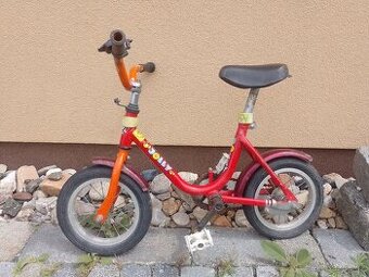 Červené kolo 12"