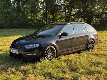 ŠKODA OCTAVIA 3 RS 2.0 TSI DSG