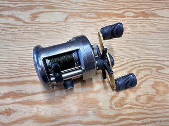 BAITCASTOVÝ NAVIJÁK SHIMANO CORVALUS CVL 301 LH