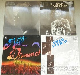 Různé vinyly