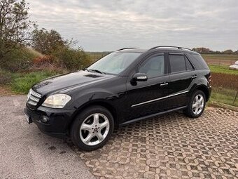 Mercedes ML320