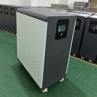 FVE LiFePO4 baterie 48kw 51,2v