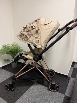 Kočárek Cybex Mios Rosegold Nude Beige