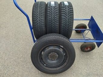 Zimní plechové kola BMW