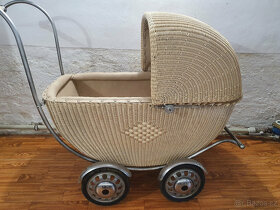 Starožitný kočárek košatina, Liberta