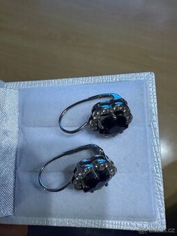 Zlaté briliantové náušnice 18K