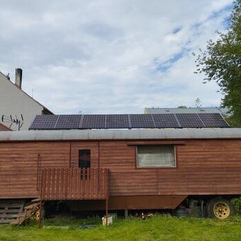 solární panely,měnič, regulátor