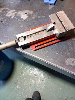 svěrák.pod vrtačku