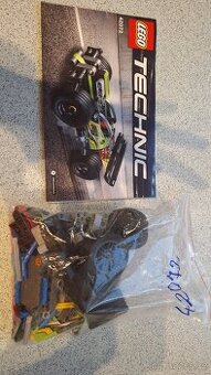 Lego Technic 42072 zelený závoďák