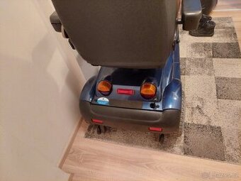 Elektrický skútr invalidní