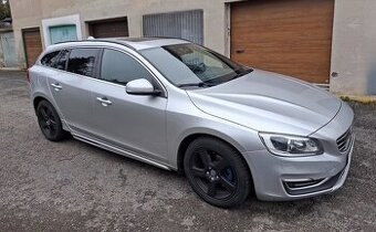 Volvo v60 rv 2015 2.0 Nafta 140 kw