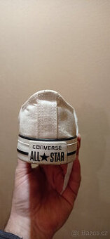 Converse-dámské.
