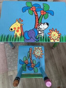 Prodám dětský stoleček
