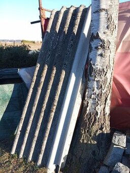 Daruji za odvoz střešní krytinu