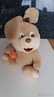 Plyšák - králíček s mrkví.