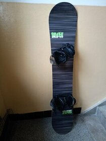 Prodám úplně nový snowboard DRAKE156cm dlouhý.