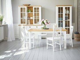 Krásná jídelní souprava - stůl a židle