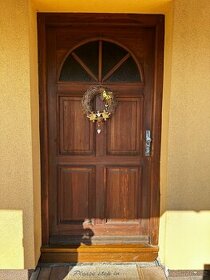 Prodám dřevěné vchodové dveře rozměr 97x198cm