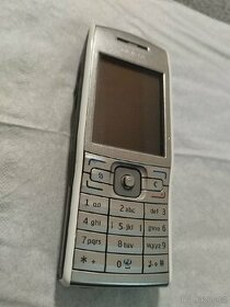 Nokia E 50-1 tlačítkový retro mobilní telefon - 1