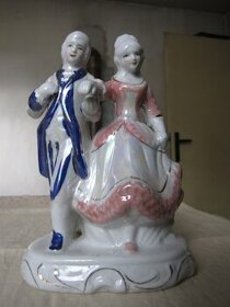 Porcelánová soška páru