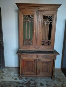 Starožitný nábytek k renovaci