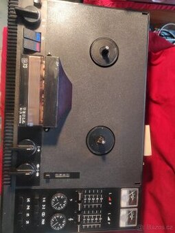 Magnetofon TESLA B 73 HI-FI