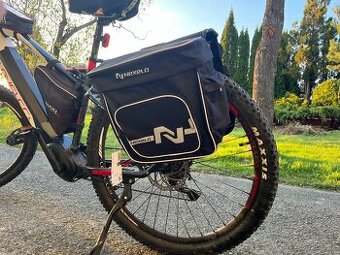 NOVÁ zadní cyklo brašna (postranní)