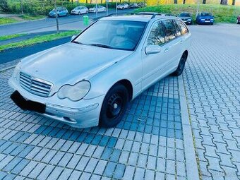 Prodám Mercedes C classe 2.6i Lpg.USA Rok 2004