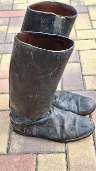 Vojenské historické kožené holínky za pivo