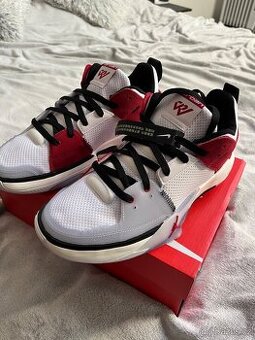 Jordán One Také 5 taílle 42 neuf Nike air