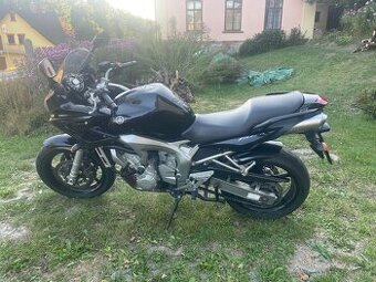 Yamaha FZ6 Fazer, 2005